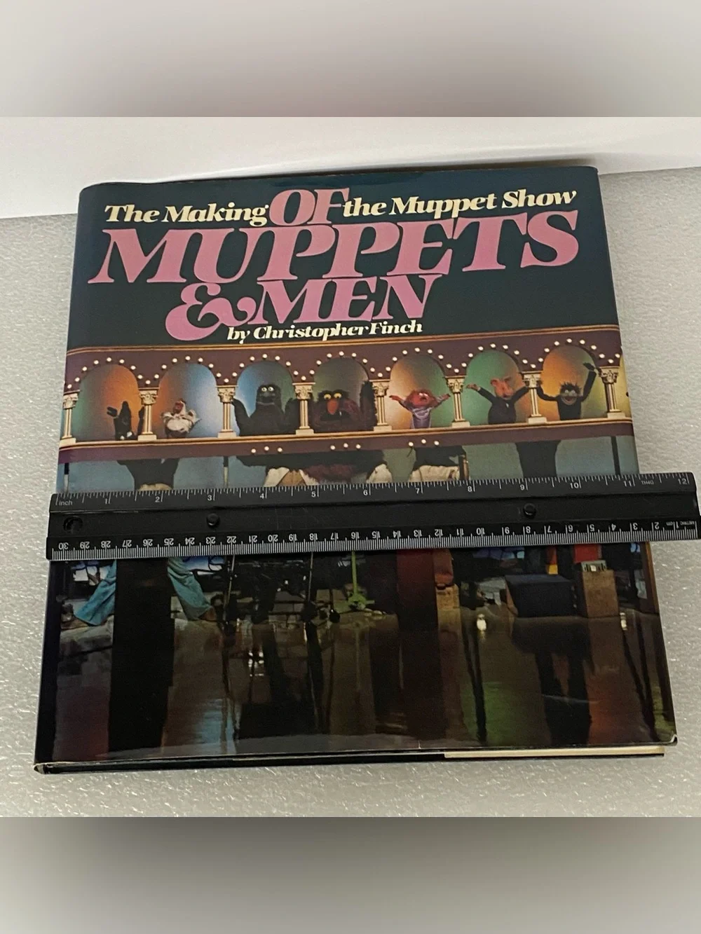 OF MUPPETS & MEN The Making of the Muppet Show By Christopher Finch ~1st Ed 1981